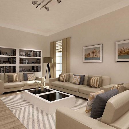 Am Language Studio Sliema Bagian luar foto